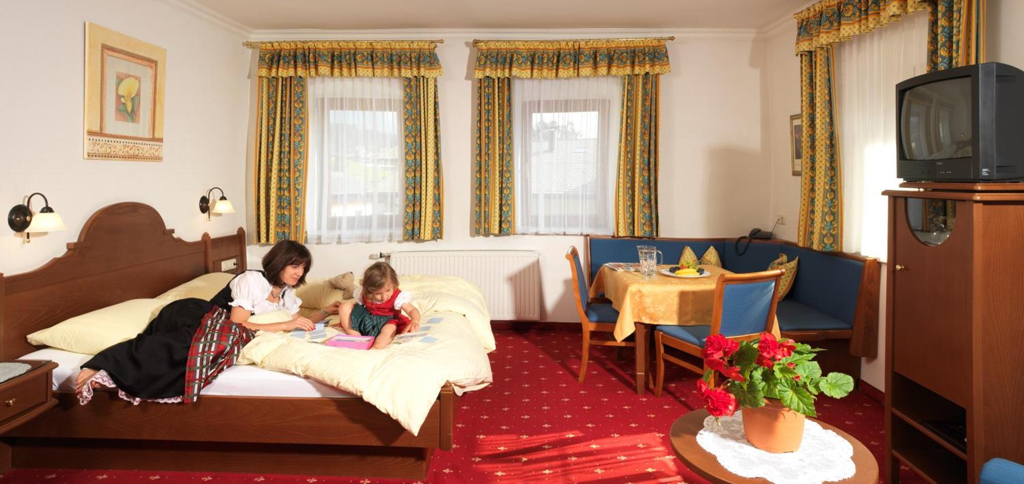 Hotel Feldwebel เซิลล์ ภายนอก รูปภาพ