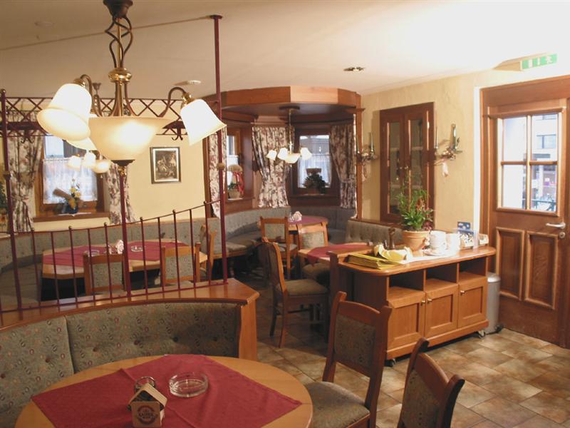 Hotel Feldwebel เซิลล์ ภายนอก รูปภาพ