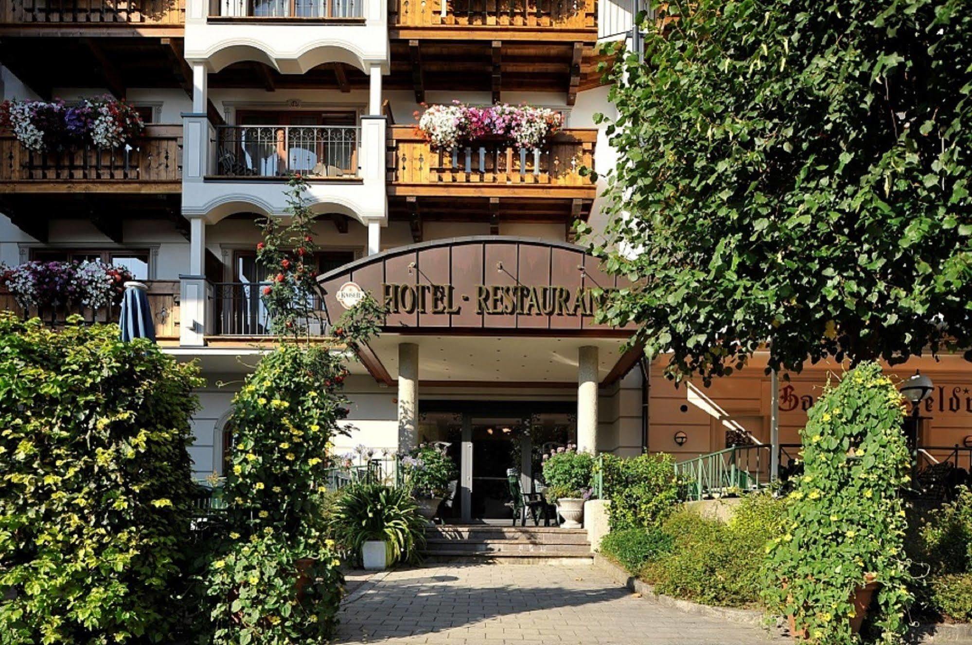 Hotel Feldwebel เซิลล์ ภายนอก รูปภาพ